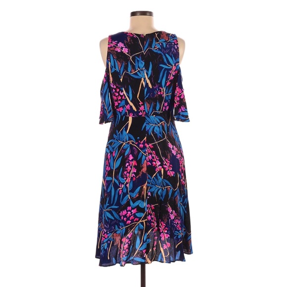 Anthropologie Maeve Elia Open Shoulder Navy Blue Floral Ruffle Sleeve Mini Dress - Picture 8 of 16